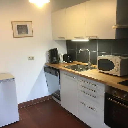 Semesterbostad Ferienhaus In Mit Grossem Garten *