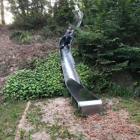 Ferienhaus In Mit Grossem Garten Semesterbostad